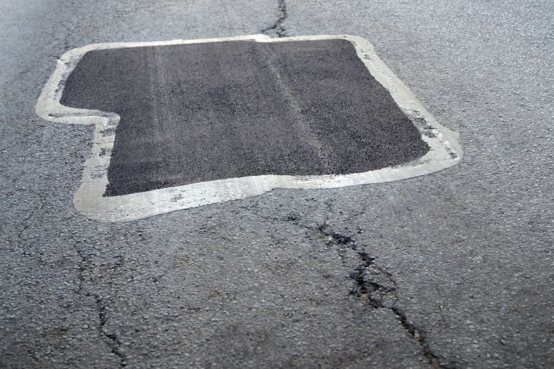 Driveway Blacktop Repair in Los Angeles, CA
